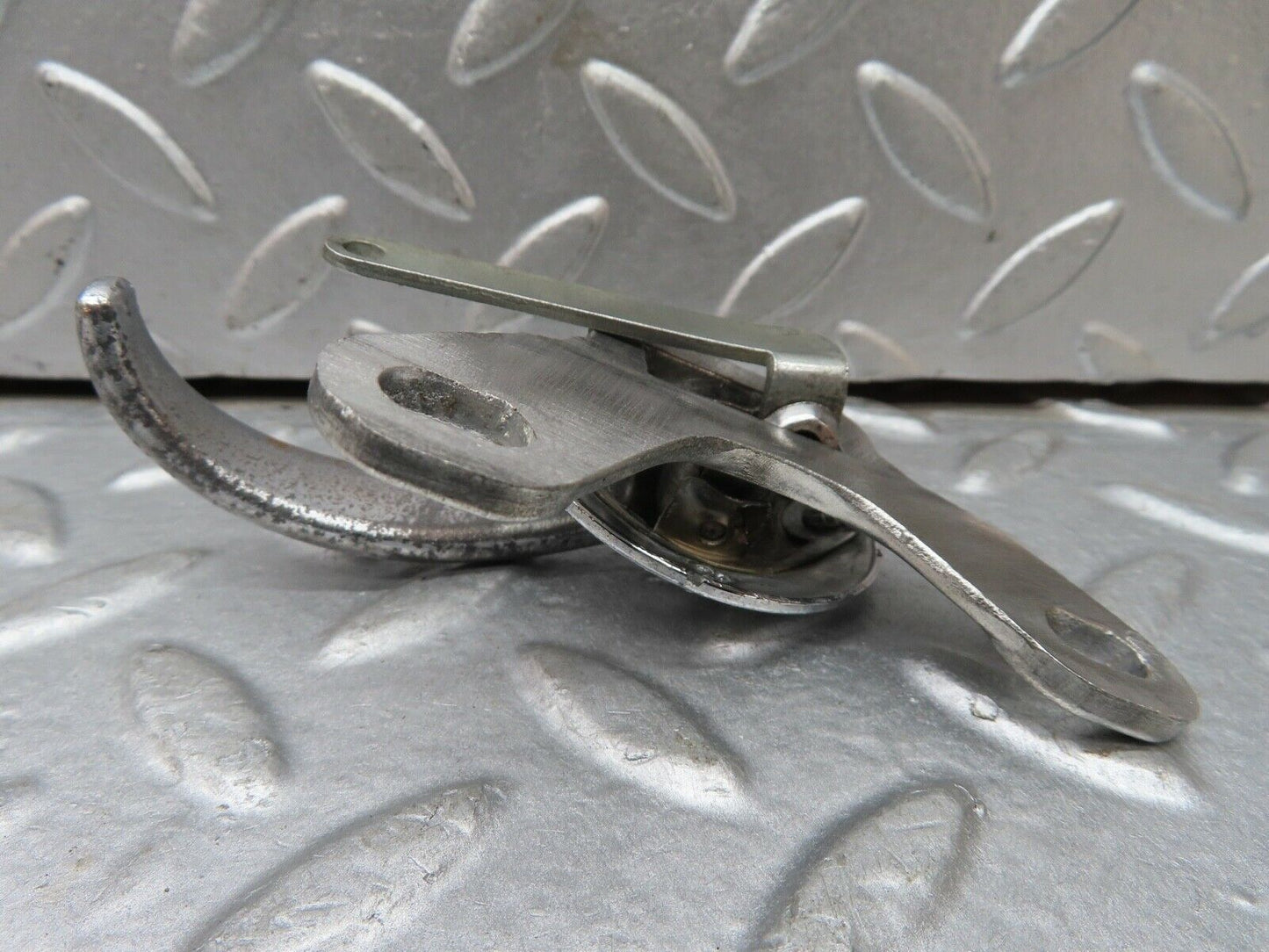 18583 Mercedes-Benz W120 W121 Ponton Right Interior Chrome Door Handle