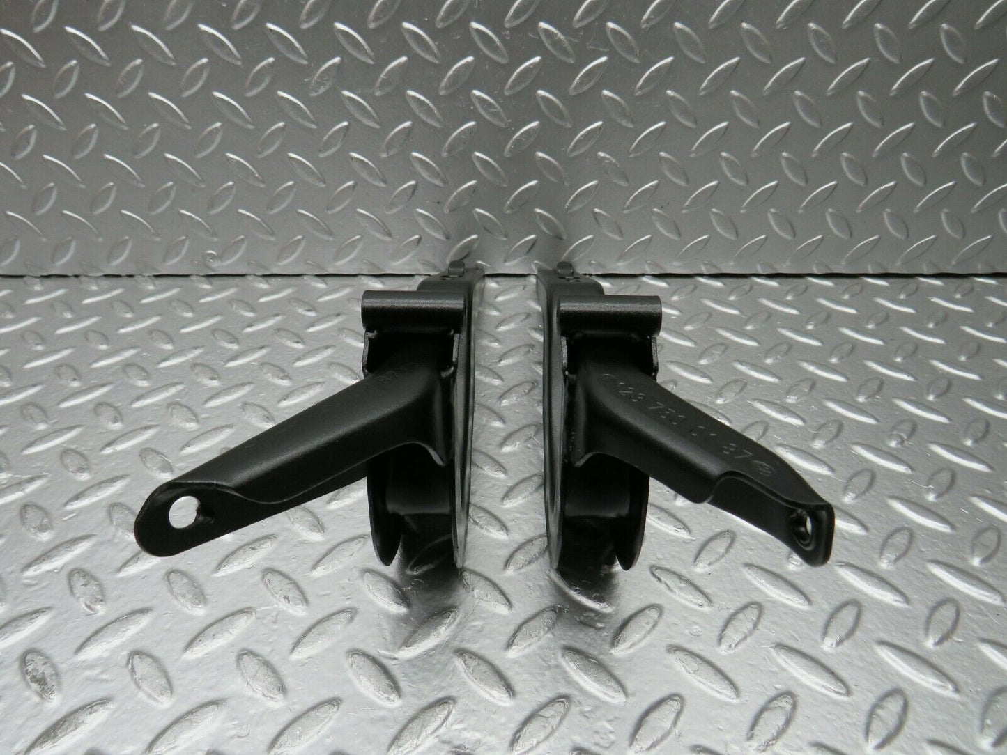 24077 Mercedes-Benz W123 280E Trunk Lid Hinge Pair 1237500187 12375800287