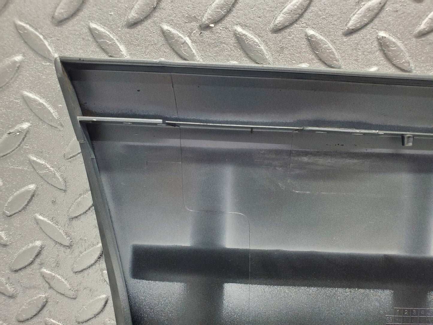W201 Baby Benz front right fender wing moulding trim used OEM