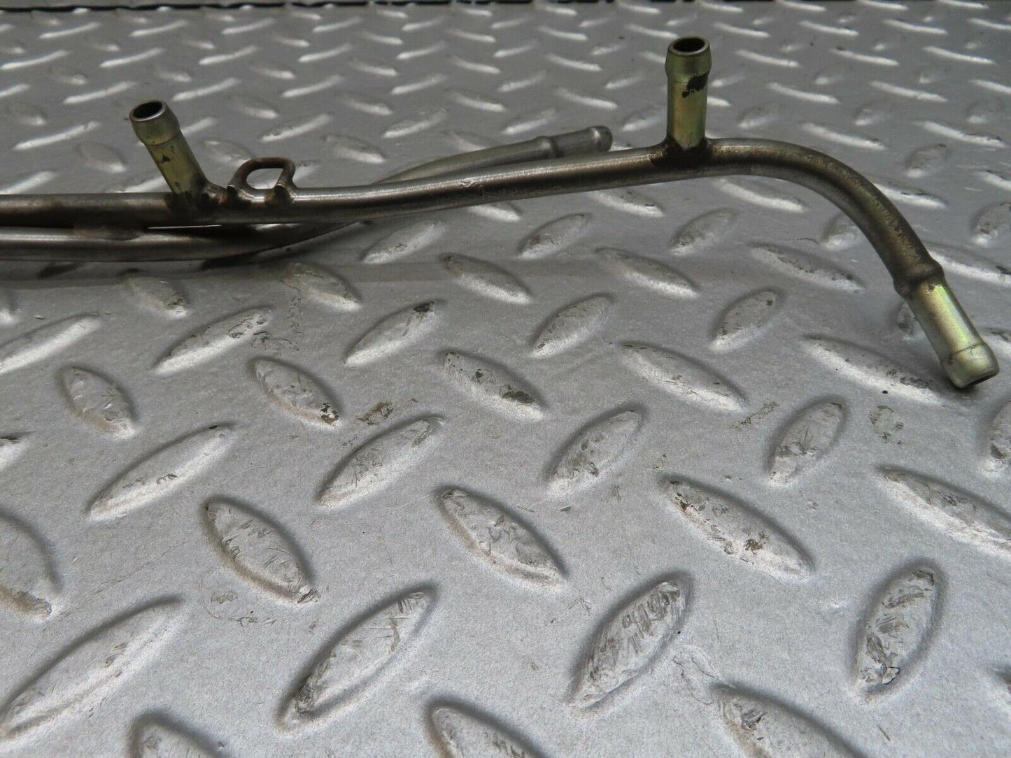13787 Mercedes-Benz R107 450SL Fuel Injector Pipe Pair