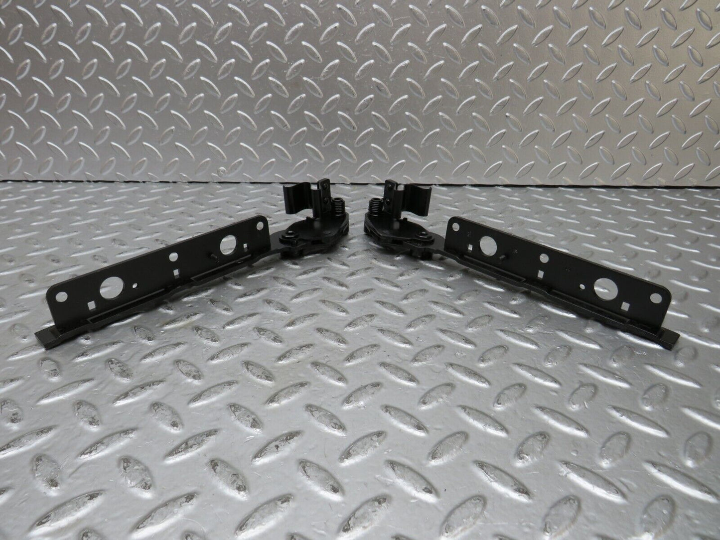 27697 Mercedes-Benz S124 300TE Wagon Trunk Floor Cover Hinge Pair