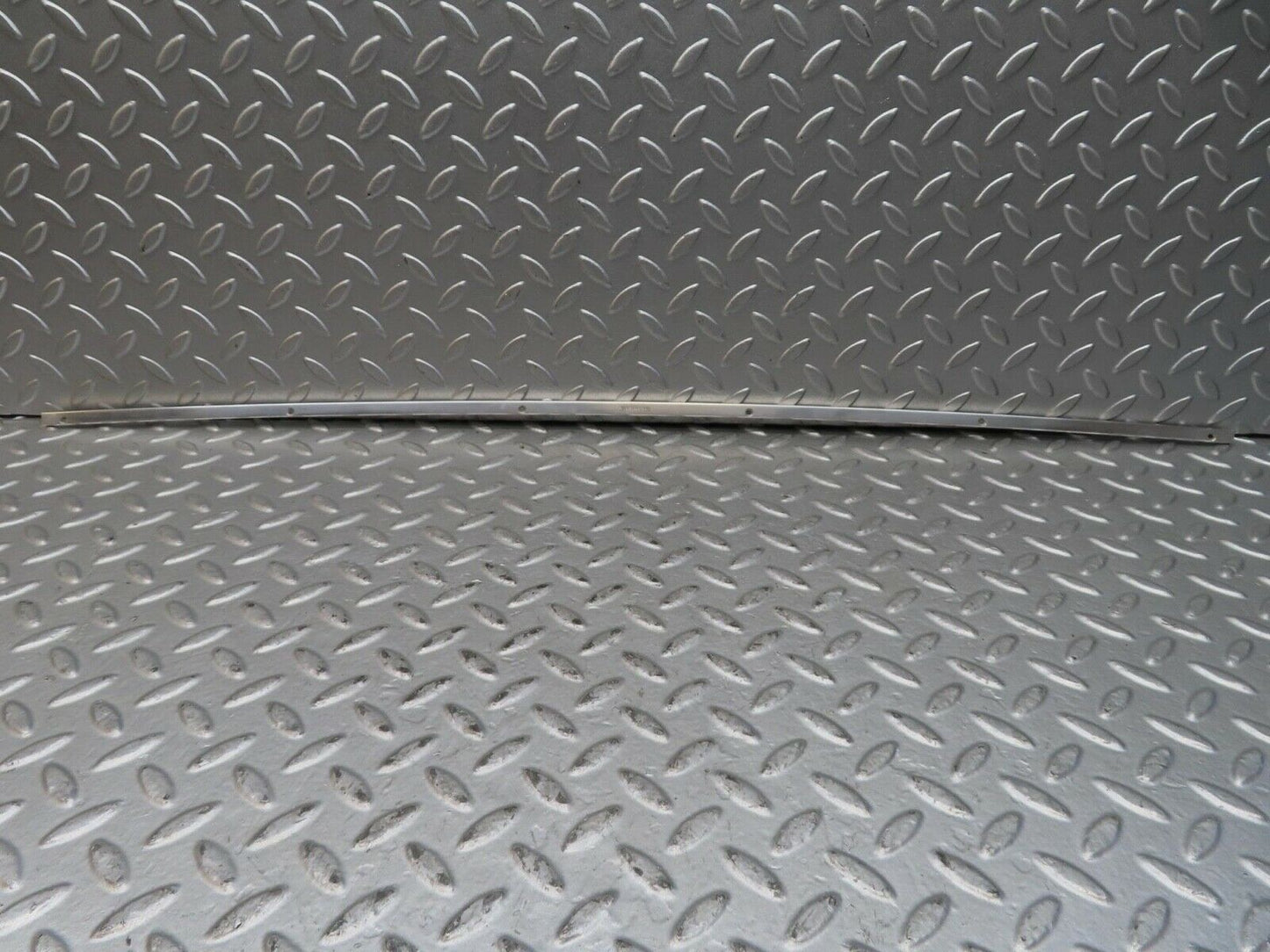 15447 Mercedes-Benz W123 230E Sunroof Chrome Trim