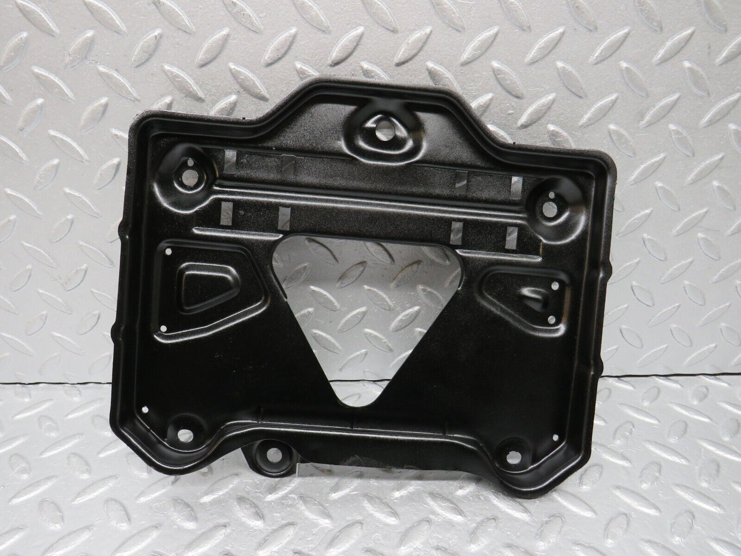 38010 Mercedes-Benz A124 320E Cabriolet Battery Tray