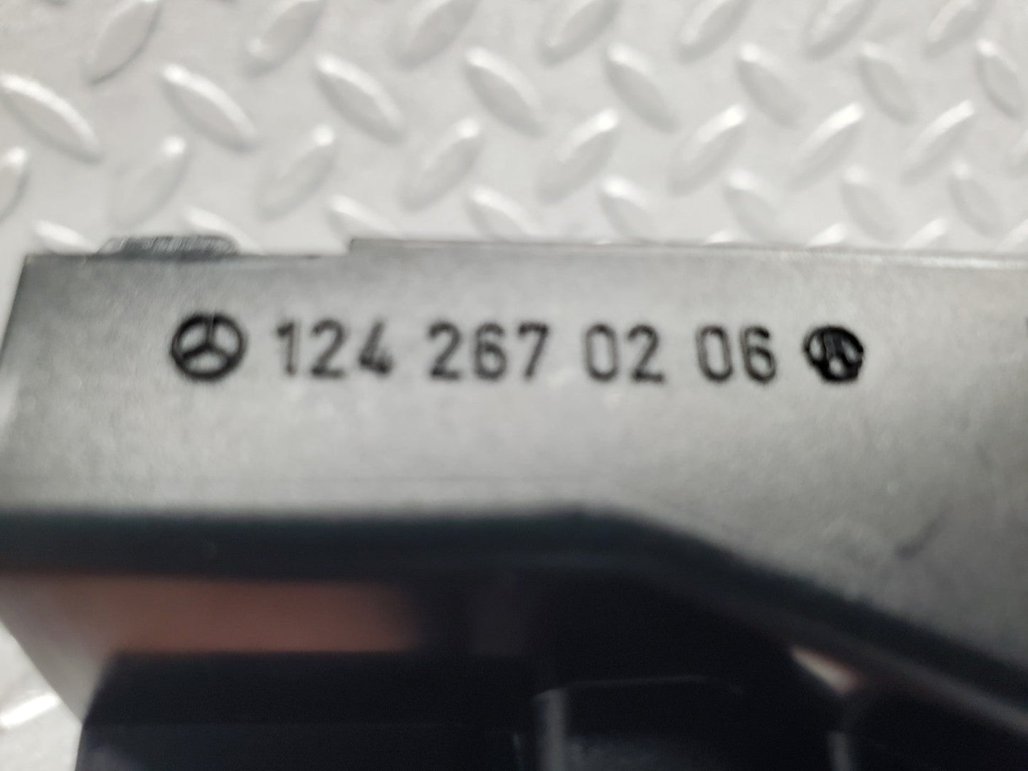 47501069
