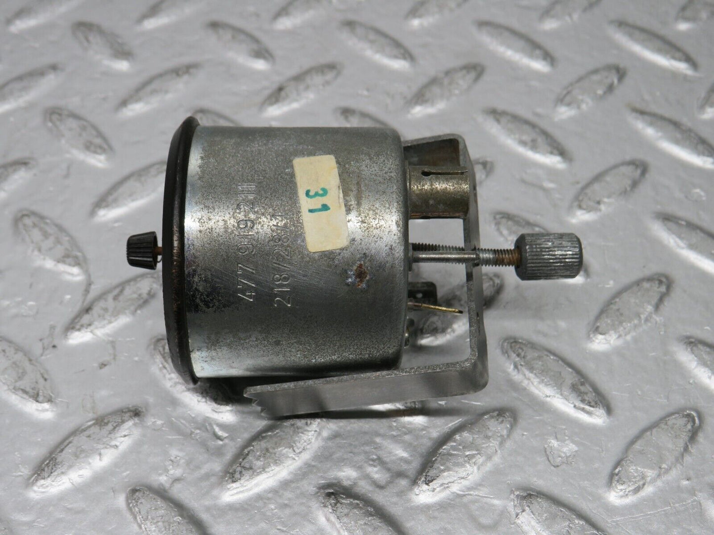 30048 Porsche 924 Dashboard Clock VDO 477919211