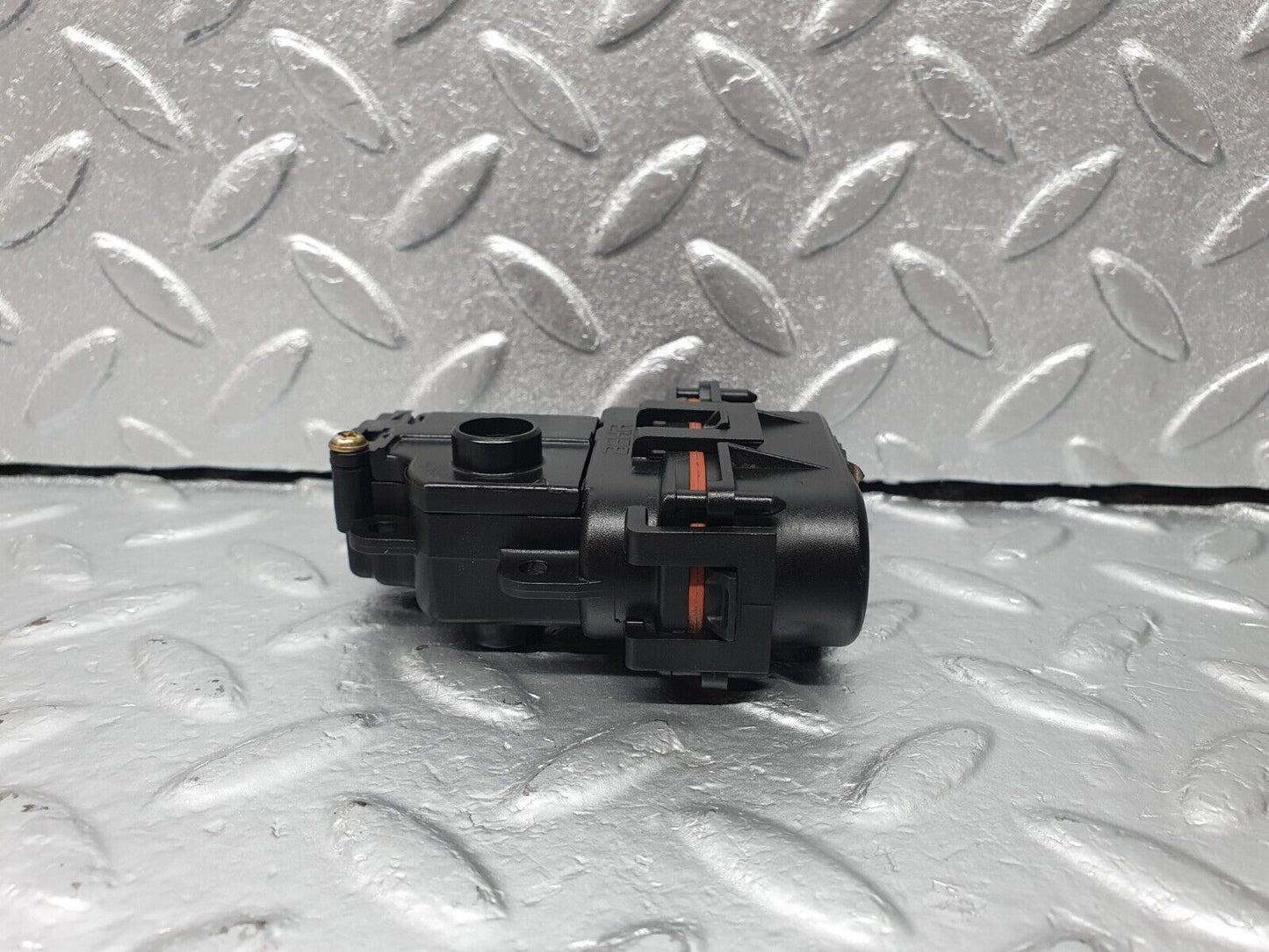 42254 Mercedes-Benz R129 320SL Coupe Heater Box Vacuum Actuator