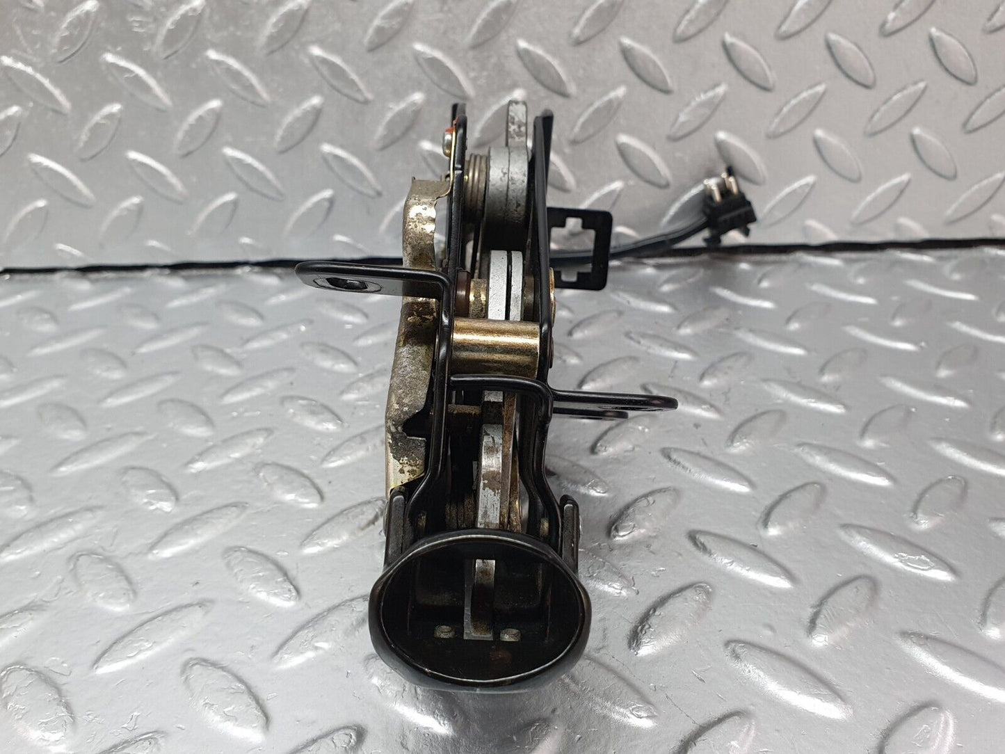 42155 Mercedes-Benz R129 320SL Coupe Rear Left Roof Lock Mechanism 1298001174