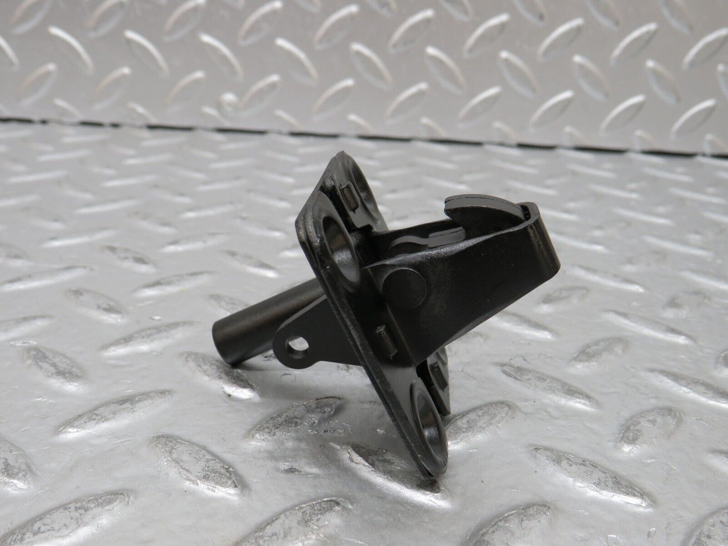 27904 Mercedes-Benz W123 280E Bonnet Lock Latch