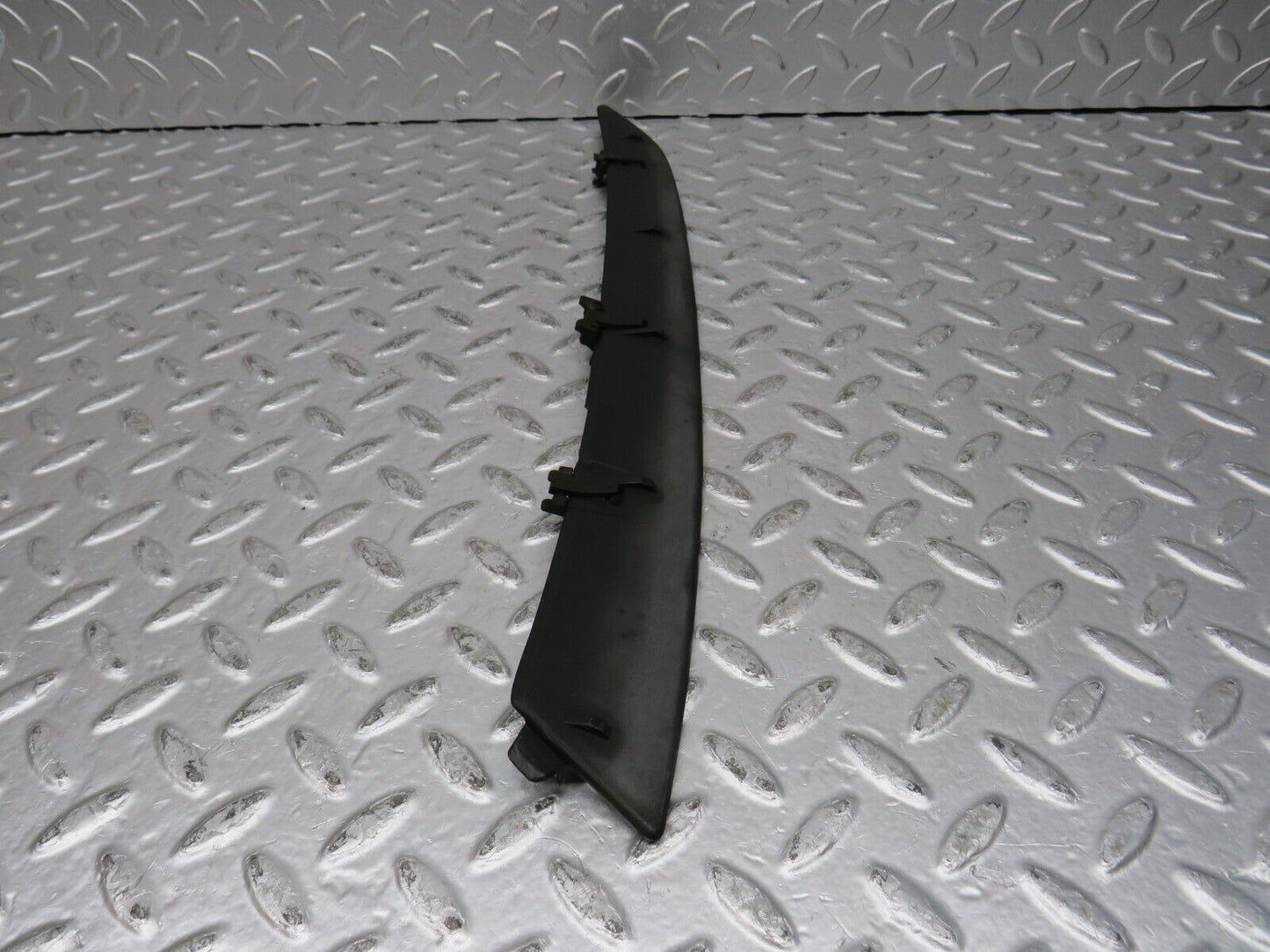 31987 Mercedes-Benz W123 230E Rear Left C Pillar Plastic Trim 1236980114