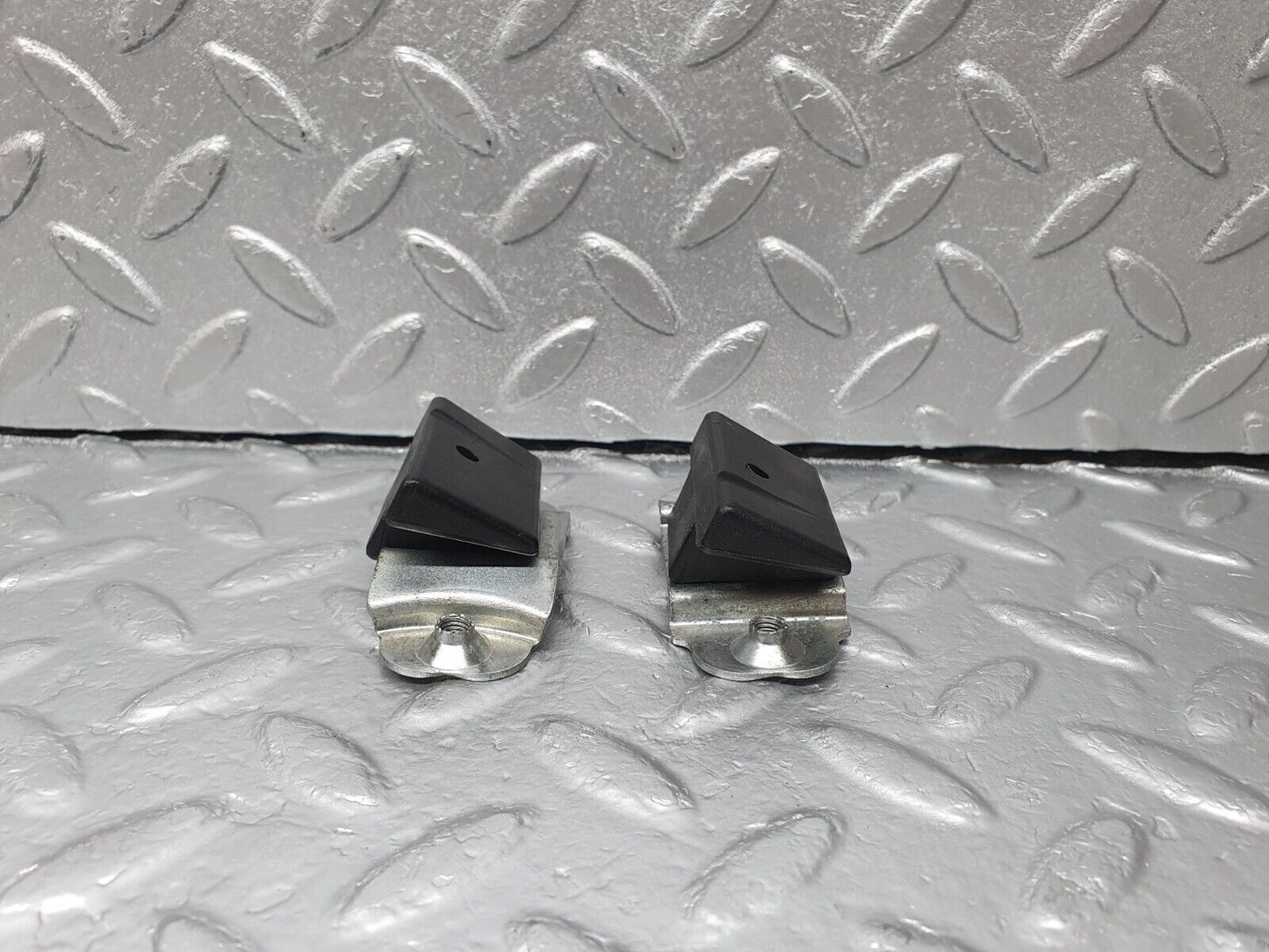 42534 Mercedes-Benz R129 320SL Coupe Trunk Boot Lid Bump Buffer