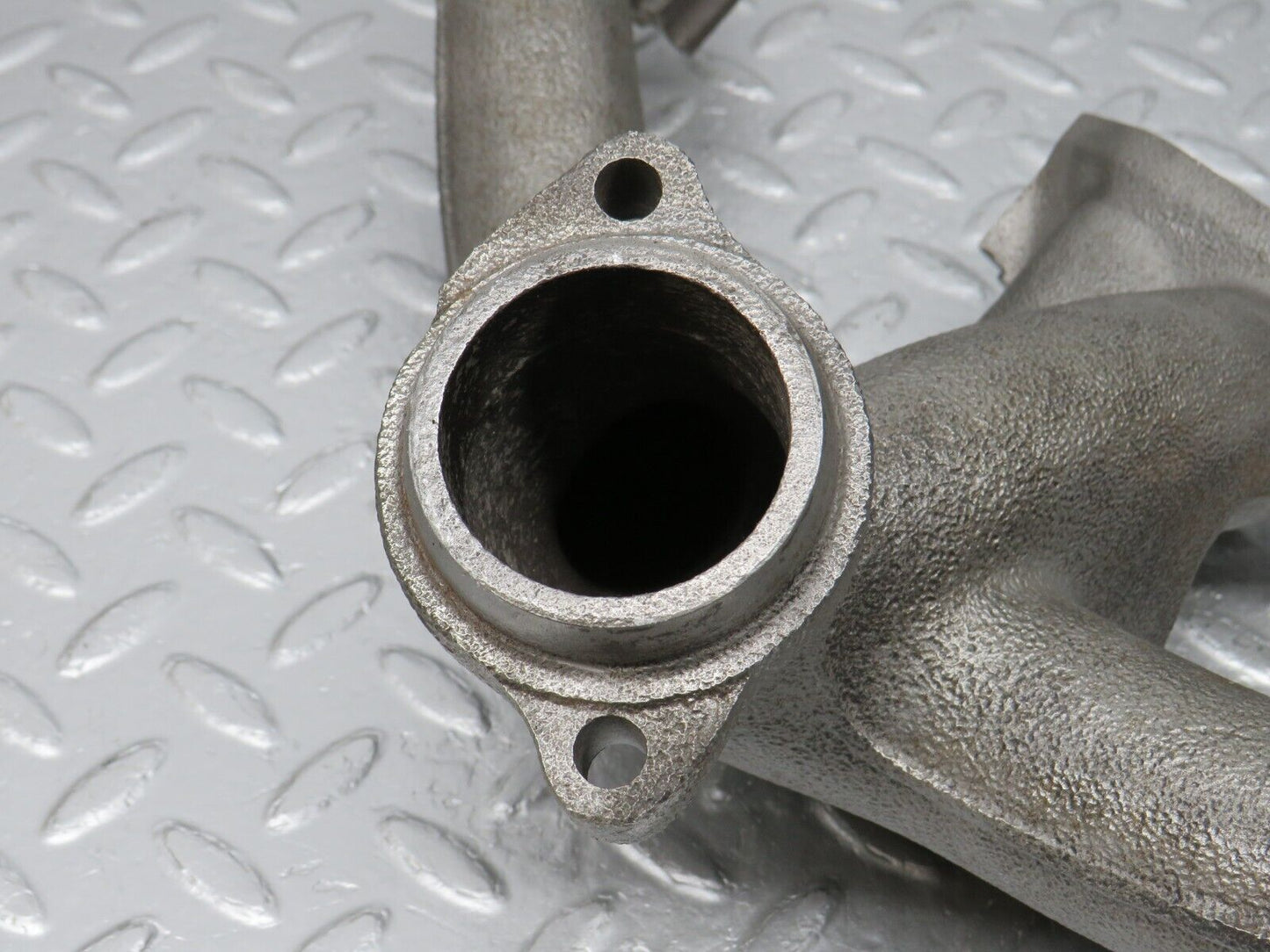 40697 Mercedes-Benz W123 300D Exhaust Manifold 6171420201