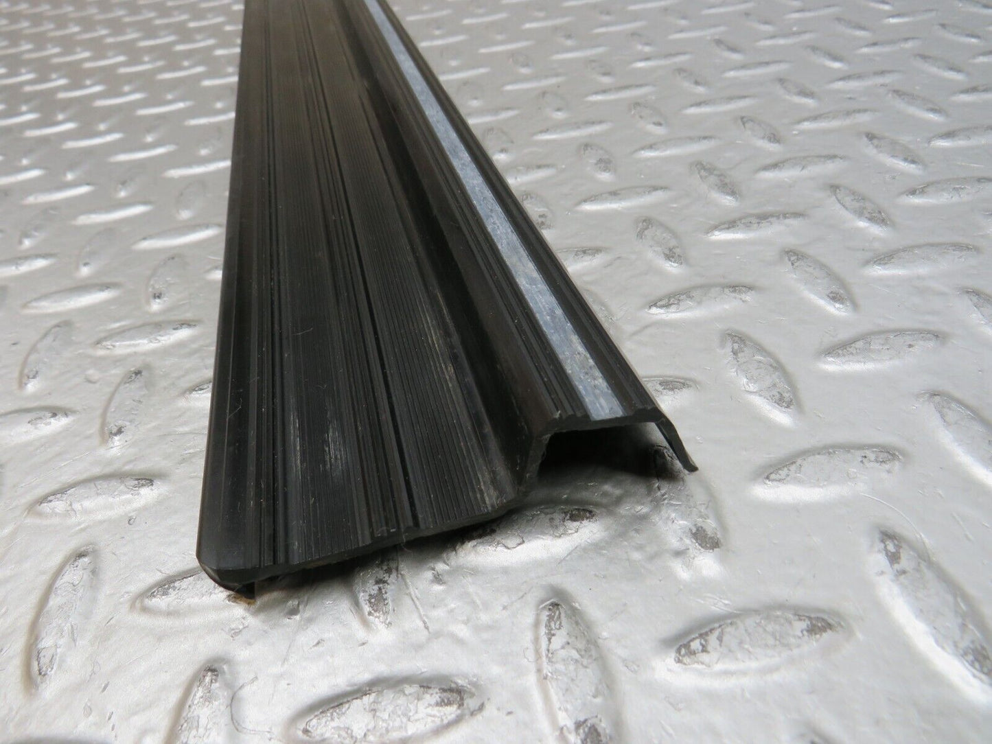 27956 Mercedes-Benz W123 280E Front Right Door Sill Trim