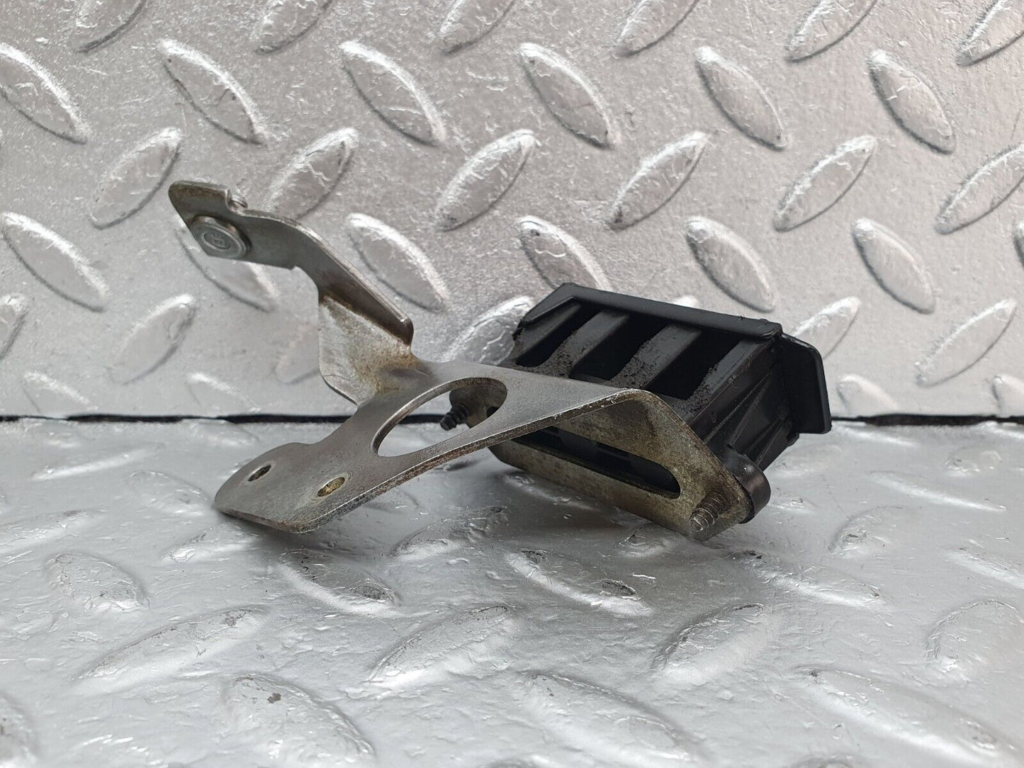 44135 Mercedes-Benz C123 230CE Coupe Cable Wire Connector 1235400369