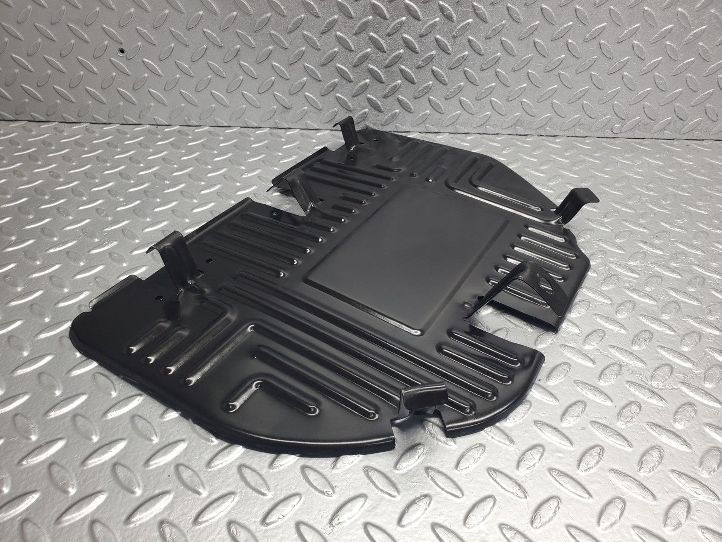 W124 Wagon front right floor relay cover used OEM