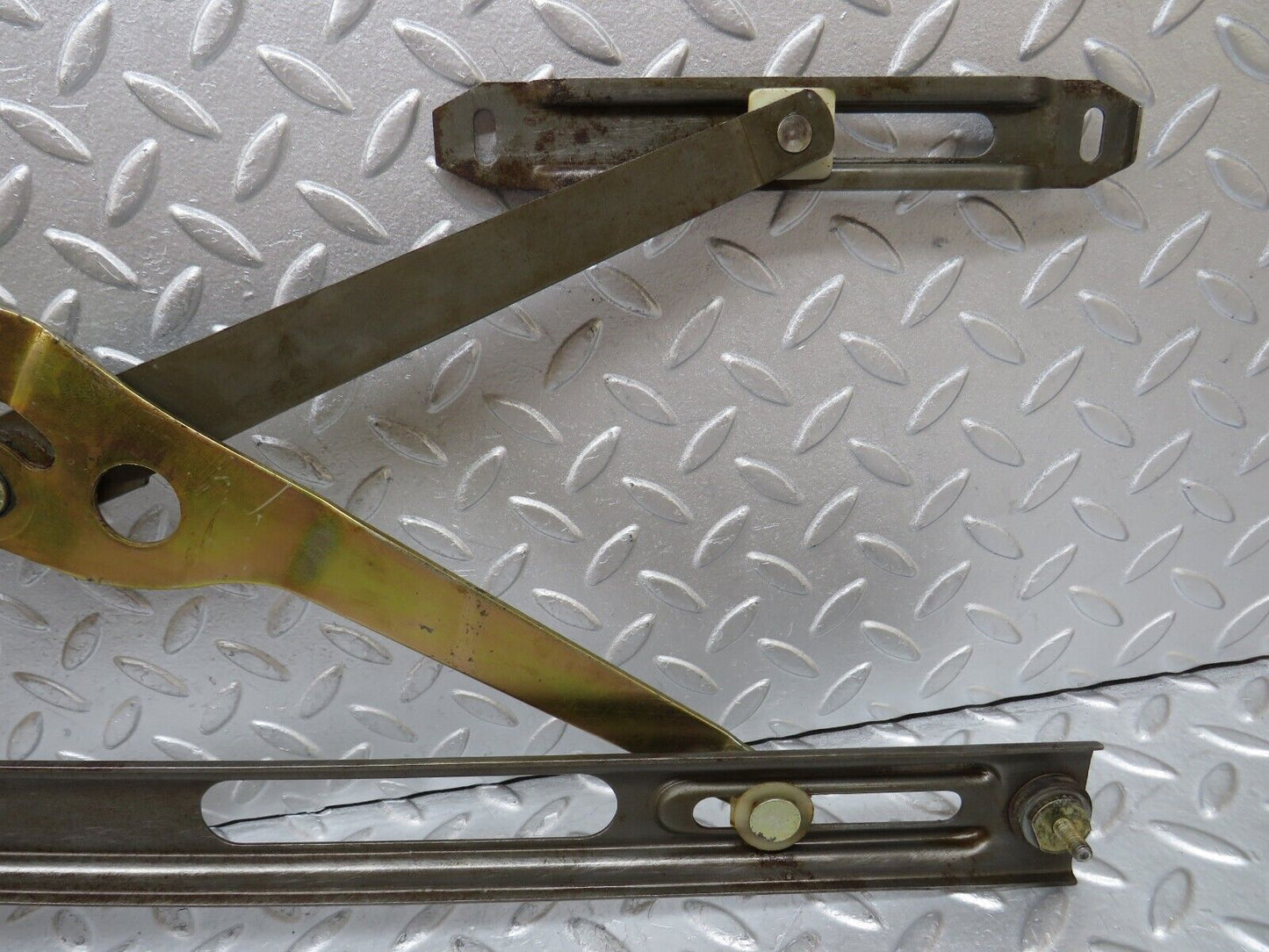 35502 Mercedes-Benz R107 280SL Front Right Power Window Regulator