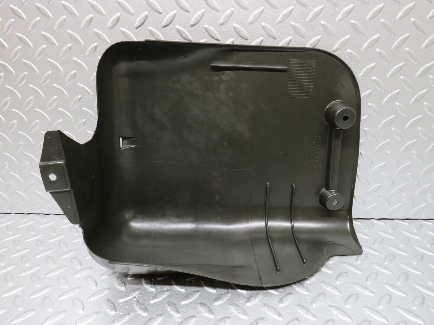33666 Mercedes-Benz W201 190E Fuel Pump Protective Cover 2014780537