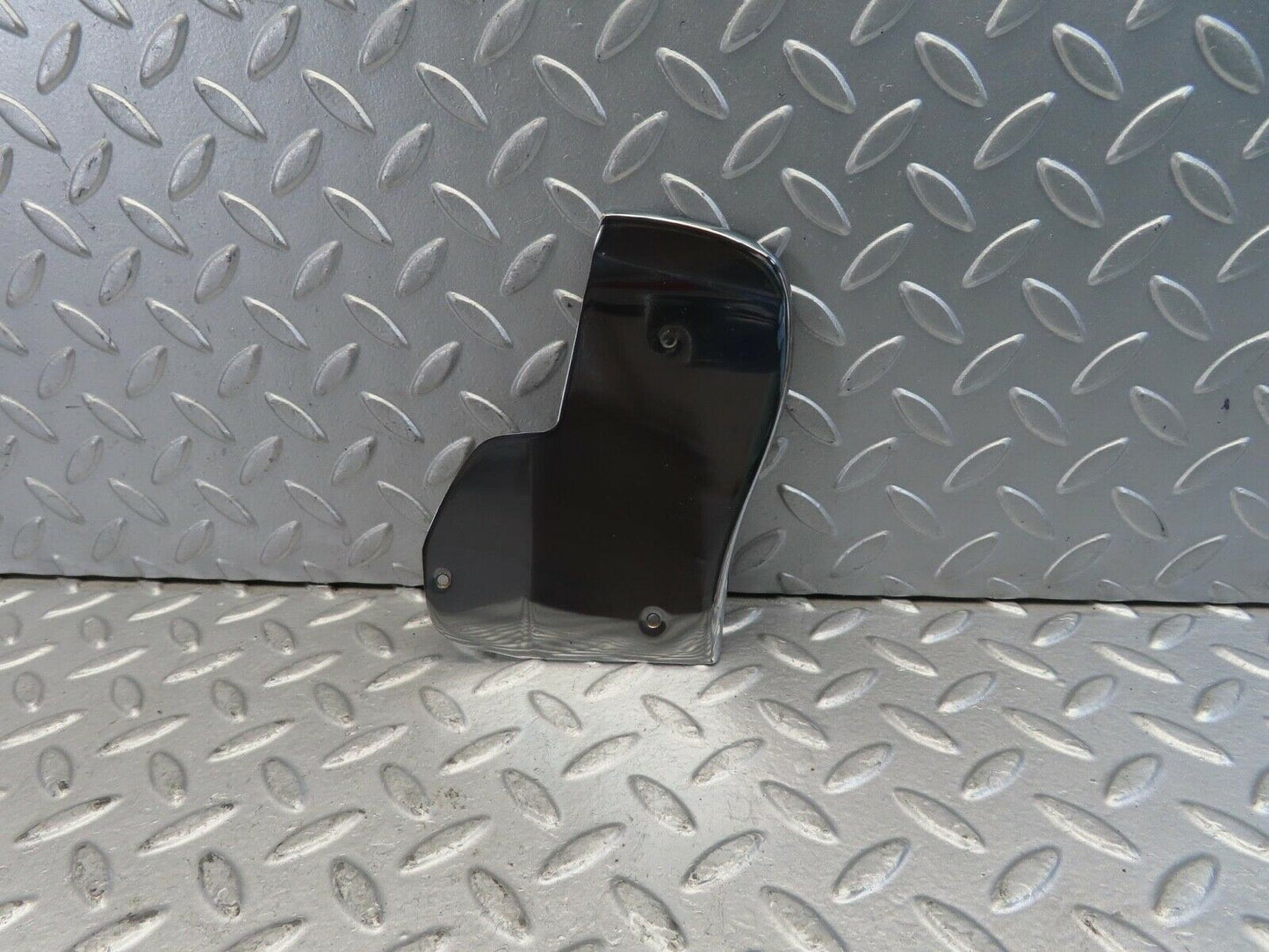 11358 Mercedes-Benz C123 230CE Coupe Left Door Chrome Cover