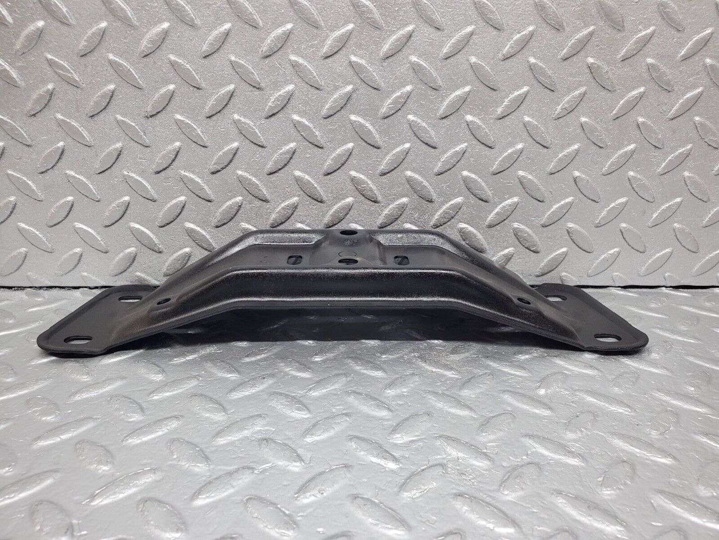 45911 Mercedes-Benz W126 420SE Gearbox Mount Bracket