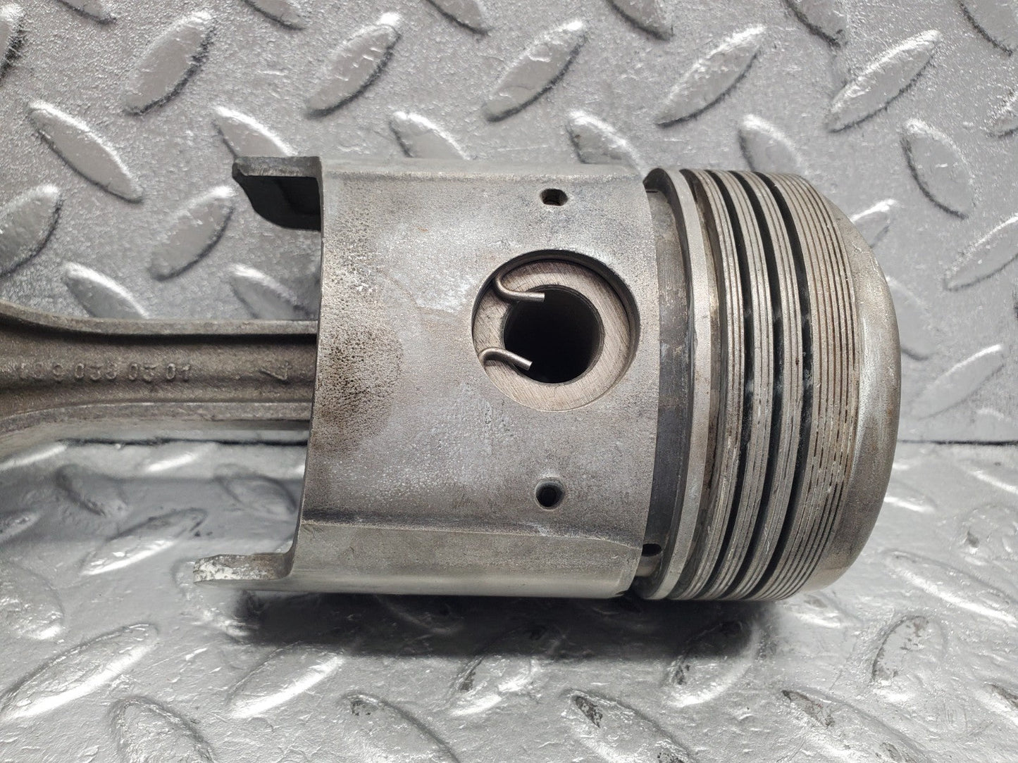 W112 piston with connecting rod used OEM
