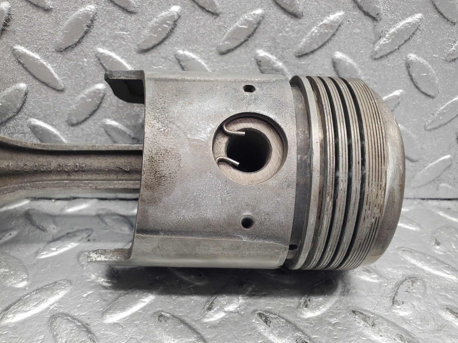W112 piston with connecting rod used OEM