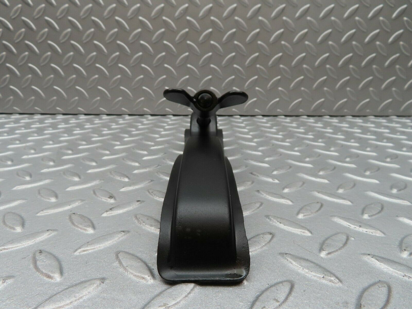 3609 Mercedes-Benz W108 280SE Spare Wheel Holder