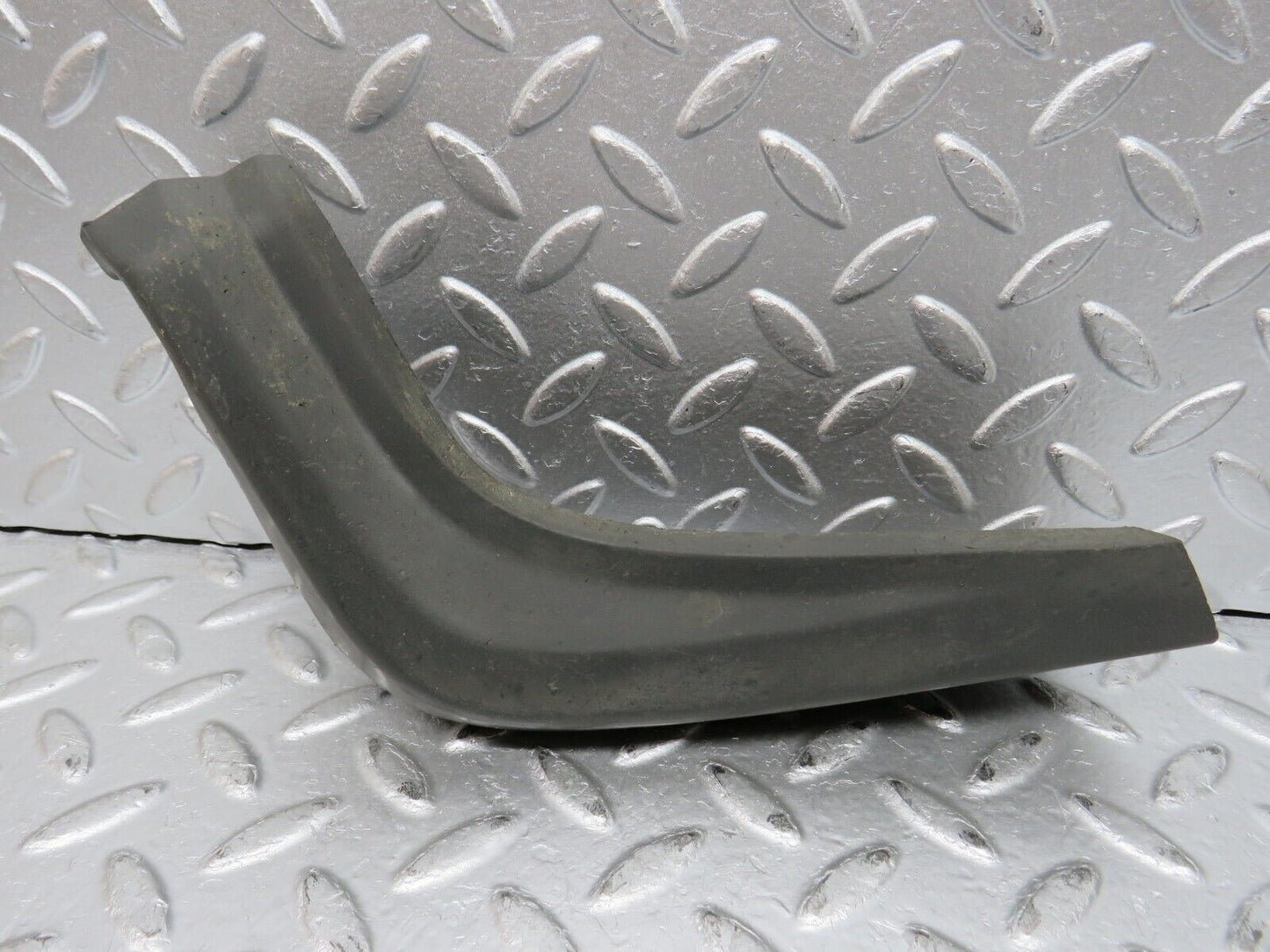32369 Mercedes-Benz S124 300TE Right Fender Wing Lower Moulding Trim 1248840231