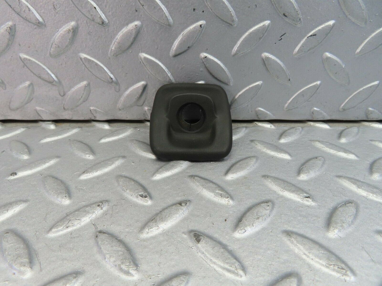 9402 Mercedes-Benz C124 300CE Coupe Rear Headrest Cover Trim 1249780029