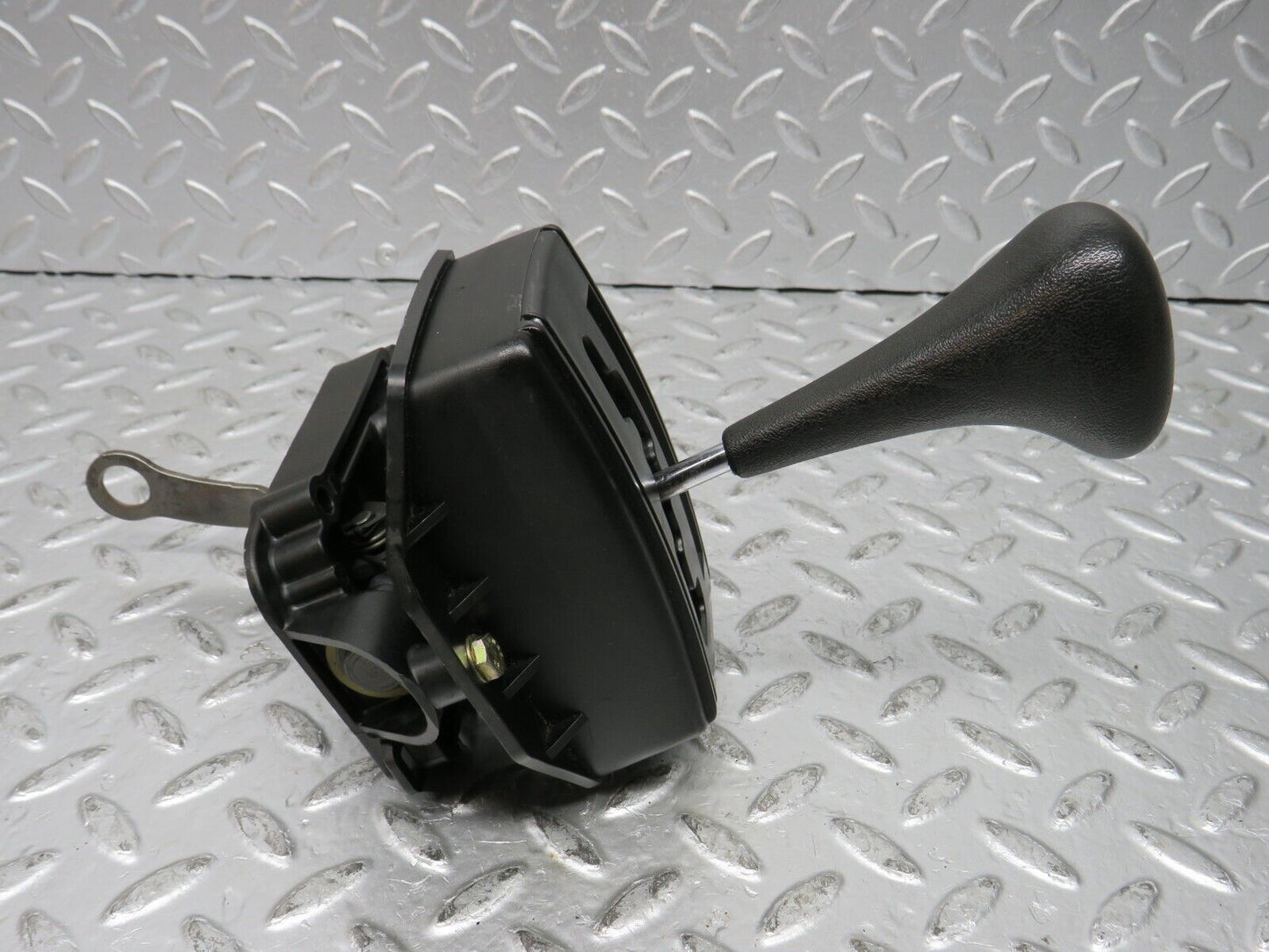 32001 Mercedes-Benz W123 230E Automatic Gear Shift Selector