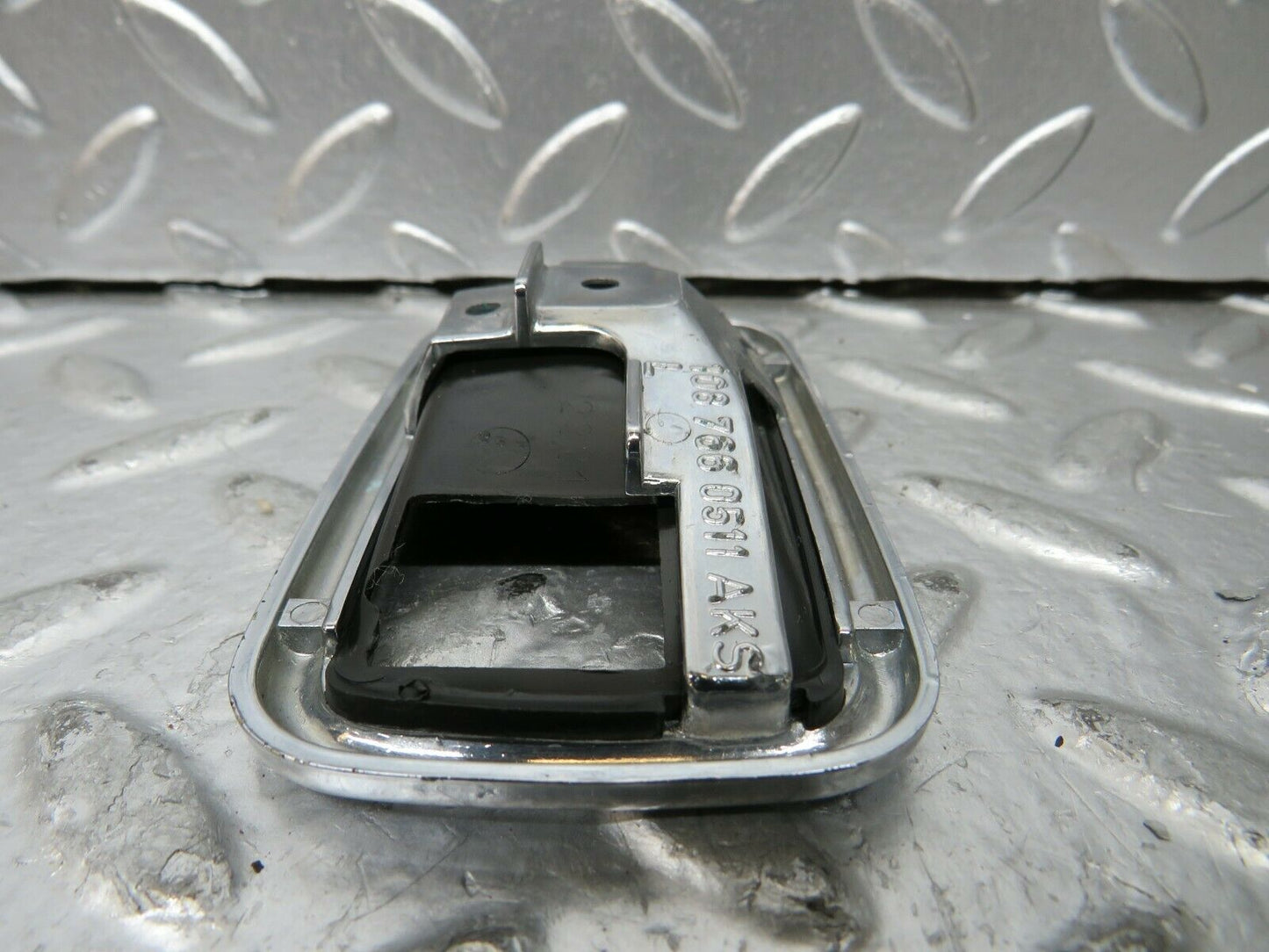 23448 Mercedes-Benz W114 280E Chrome Frame For Door Handle Left 1087660511