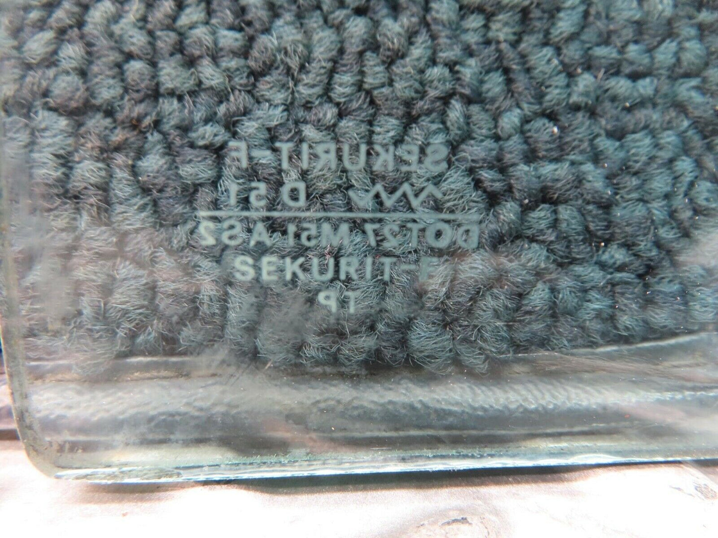15760 Mercedes-Benz R107 450SL Hardtop Left Quarter Window