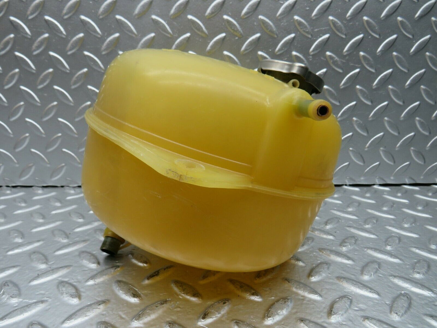 22674 Mercedes-Benz C107 450SLC Coupe Coolant Tank Reservoir Behr 1075000149