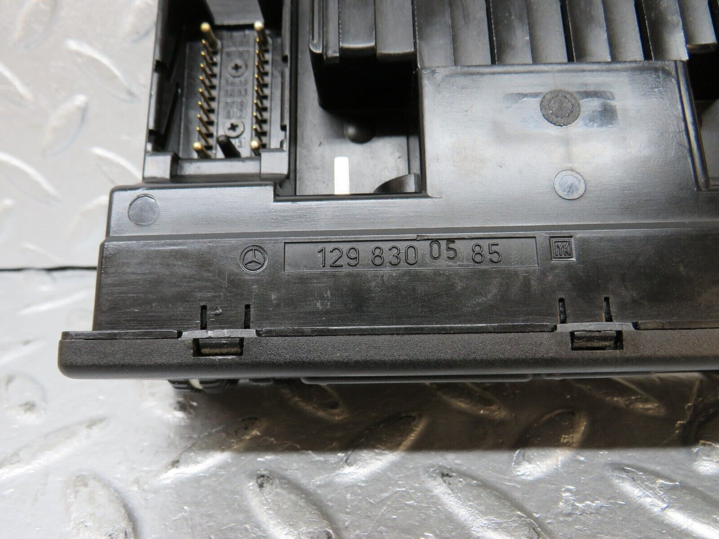 39503 Mercedes-Benz R129 320SL Coupe Heater Climate Control Unit 1298300585