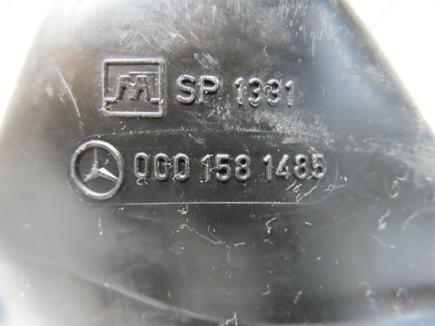 17644 Mercedes-Benz W116 450SEL Ignition Coil Cover Cap 0001581485