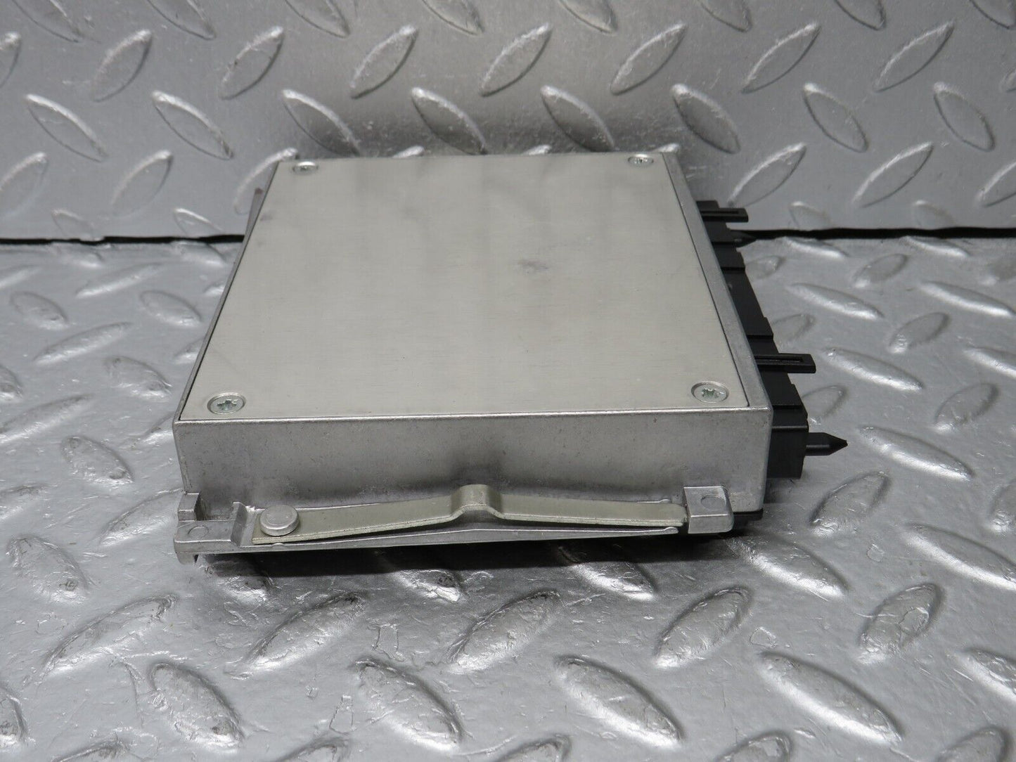 38332 Mercedes-Benz R129 280SL Coupe Engine Control Unit ECU 0155451732