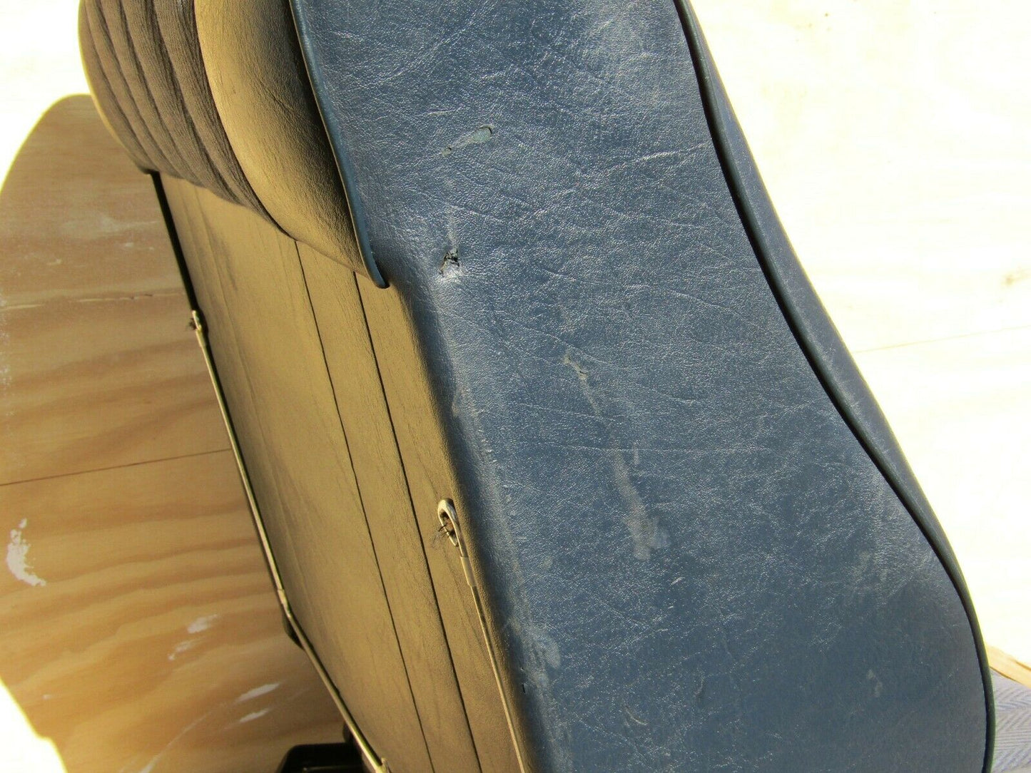 1425 Mercedes-Benz V123 240D LWB Passenger Left Side Seat Blue Fabric Material