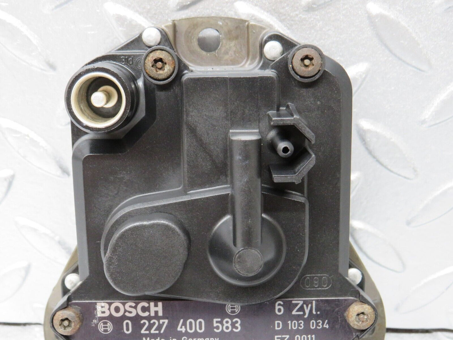 33940 Mercedes-Benz W124 260E Ignition Control Unit Bosch 0055458432 0227400583