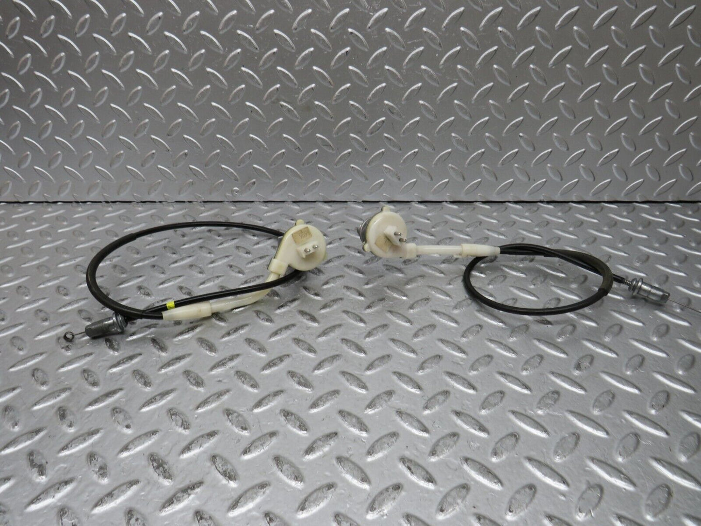 28633 Mercedes-Benz W123 280E Heater Control Switch Pair