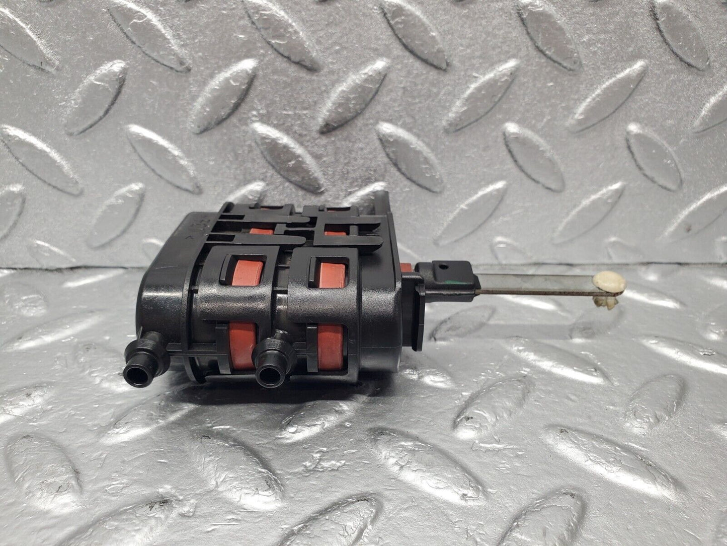 46994 Mercedes-Benz R129 320SL Coupe Heater Box Vacuum Actuator