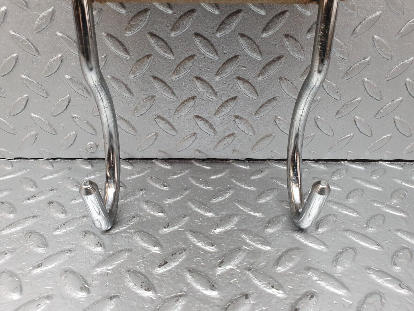 41725 Mercedes-Benz W124 200E Rear Headrest
