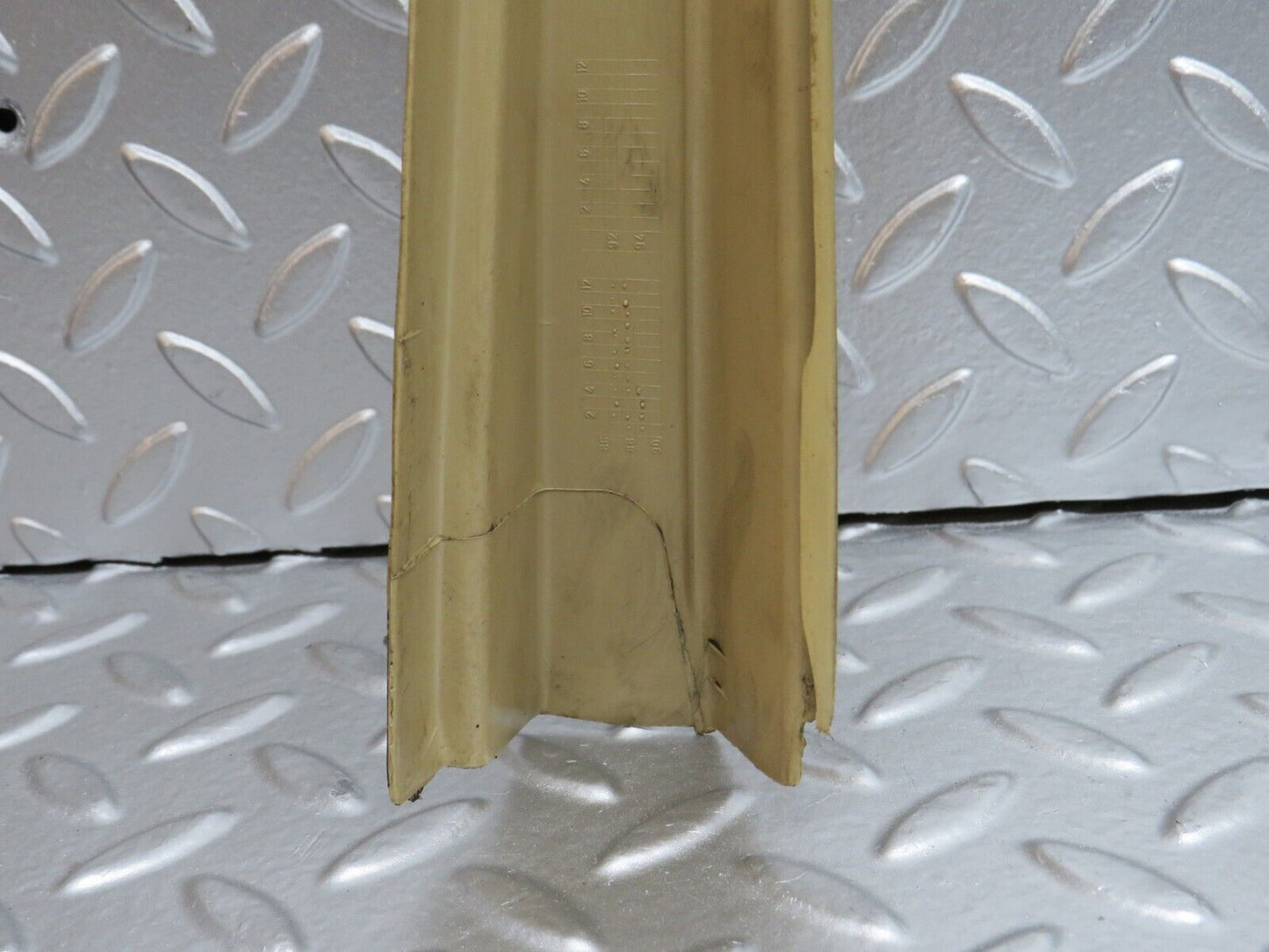 29228 Mercedes-Benz W124 230E Rear Left Door Window Frame Trim Cover