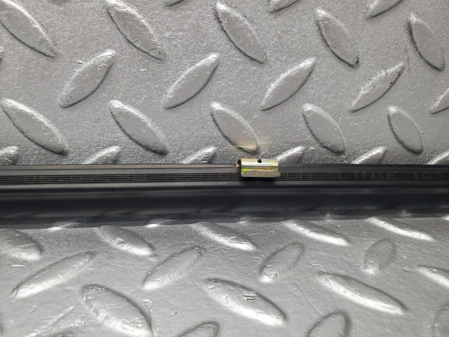 46975 Mercedes-Benz R129 320SL Coupe Right Door Seal Window Weatherstrip