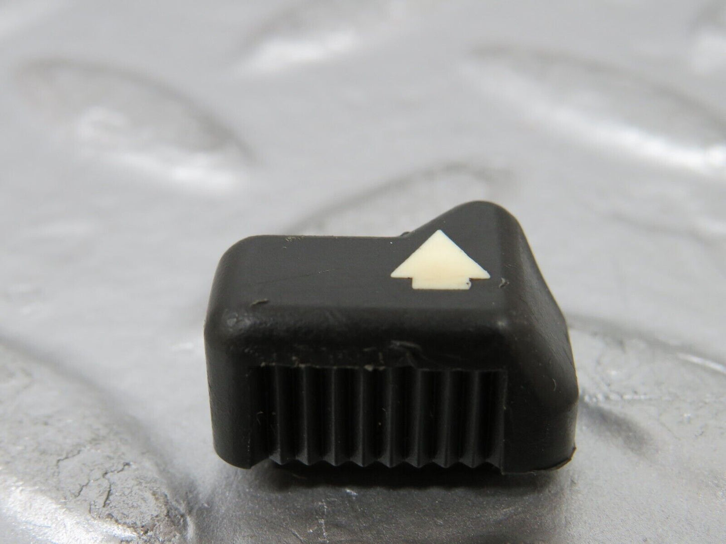 25567 Mercedes-Benz W123 200 Heater Control Knob Set