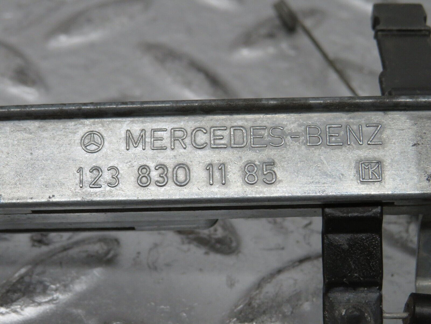 26837 Mercedes-Benz W123 240D Heater Slider Control 1238301185