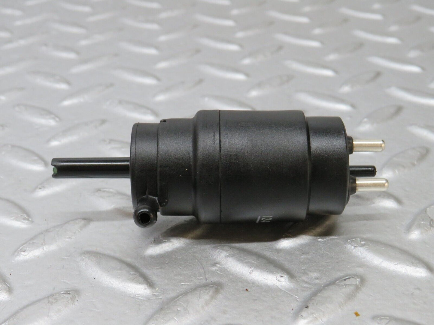 36898 Mercedes-Benz C126 420SEC Coupe Windscreen Washer Pump 1248690121