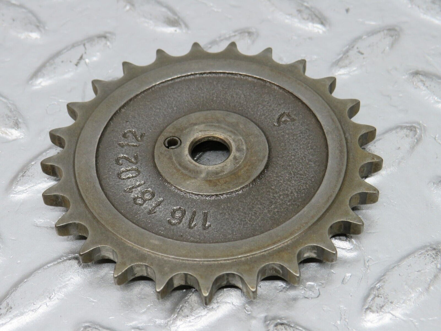 32766 Mercedes-Benz C107 R107 350 V8 Oil Pump Sprocket 1161810212