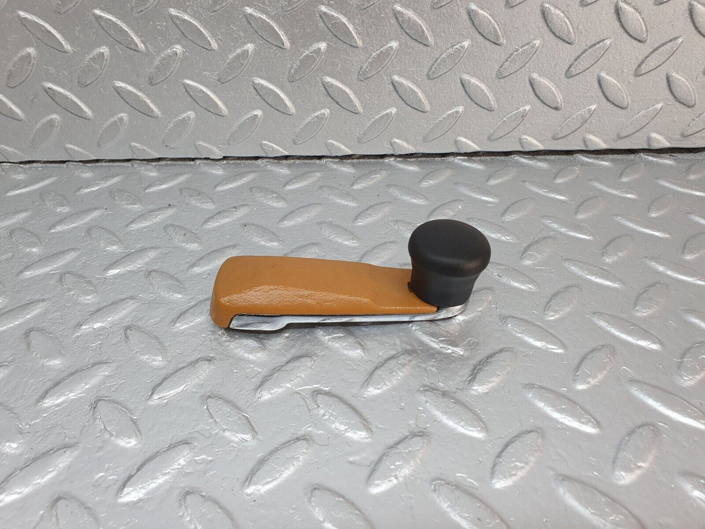 41496 Mercedes-Benz W124 200E Window Lifter Crank Handle
