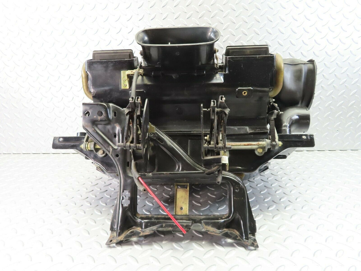 7483 Mercedes-Benz W116 450SE Heater Box Blower Housing