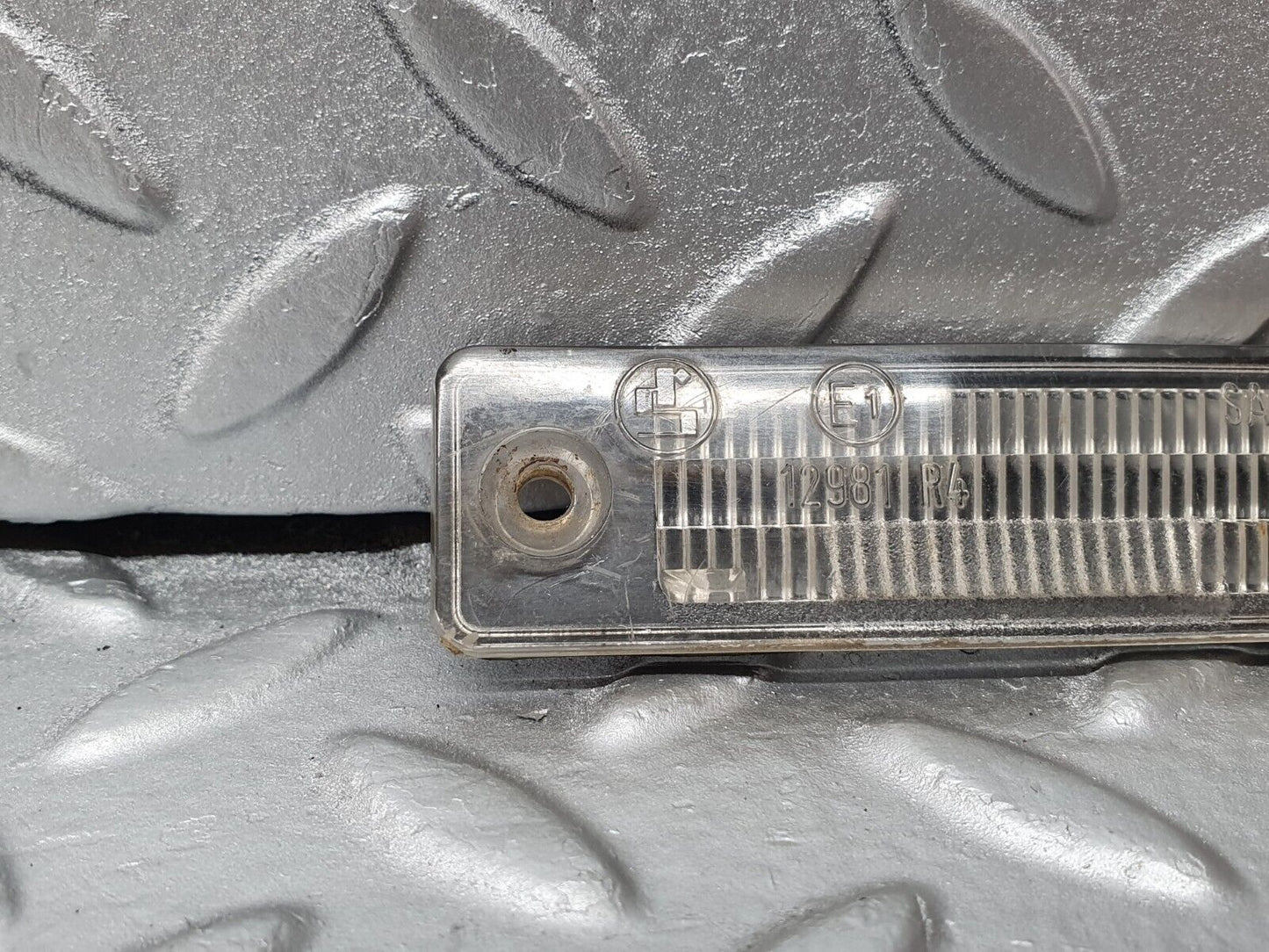 43058 Mercedes-Benz R107 Number Plate Light Lenses