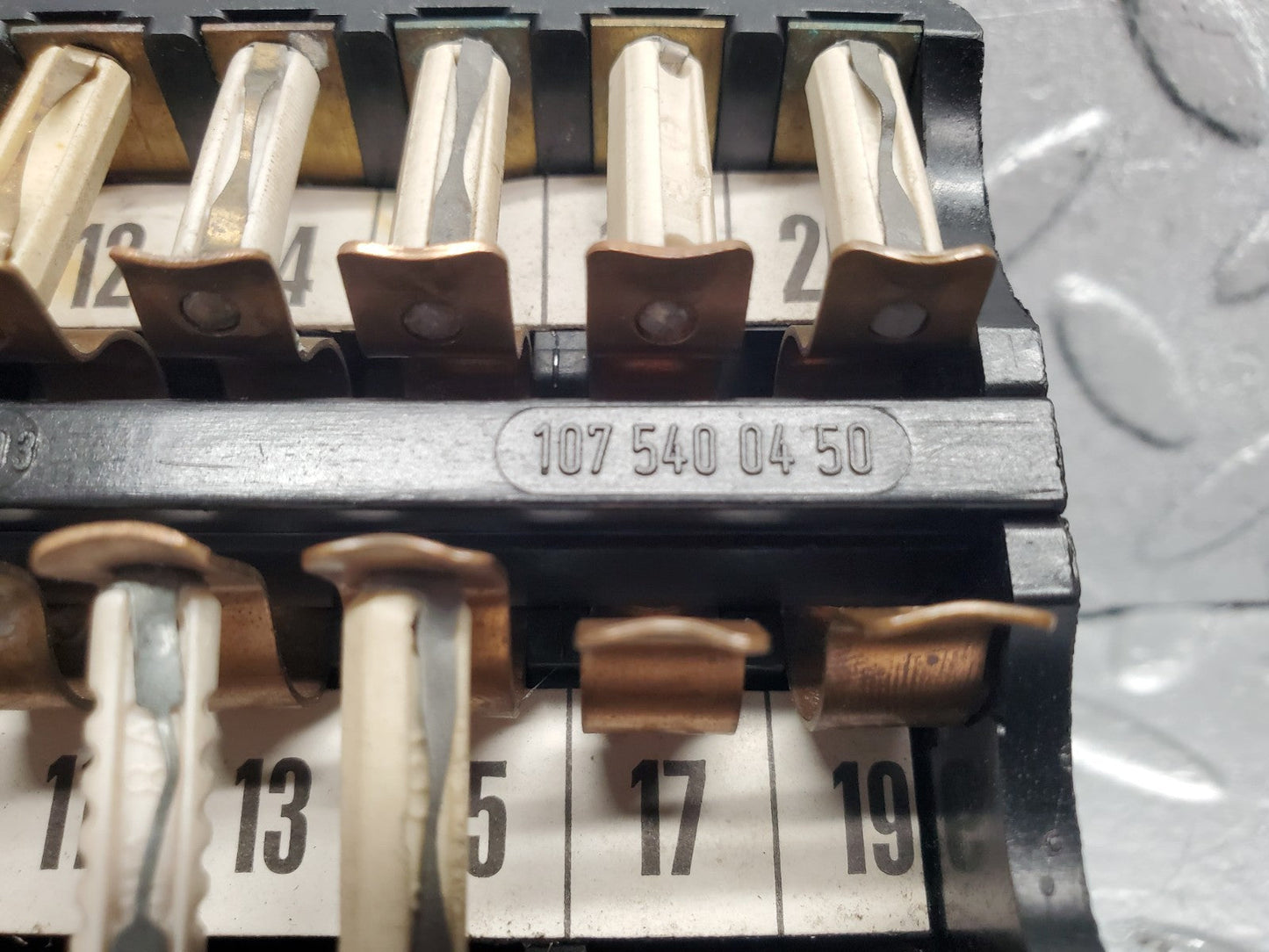 45350231