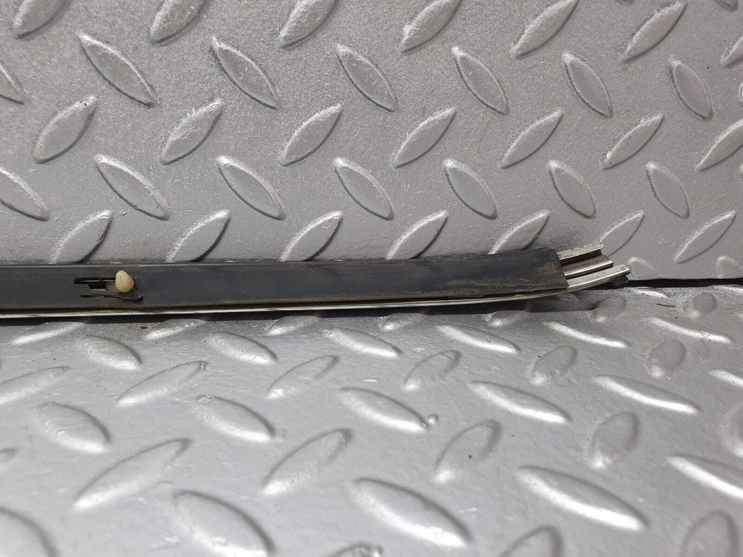 43462 Mercedes-Benz W108 280SE Rear Left Fender Wing Centre Moulding Trim